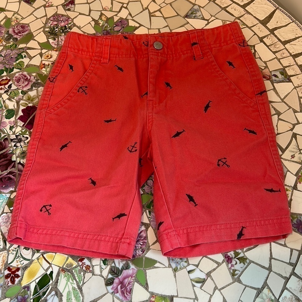Izod little boys size 6 regular cotton shorts salmon all over shark anchor print